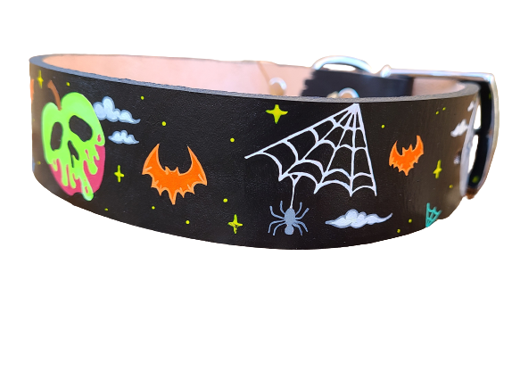 Halloween collar