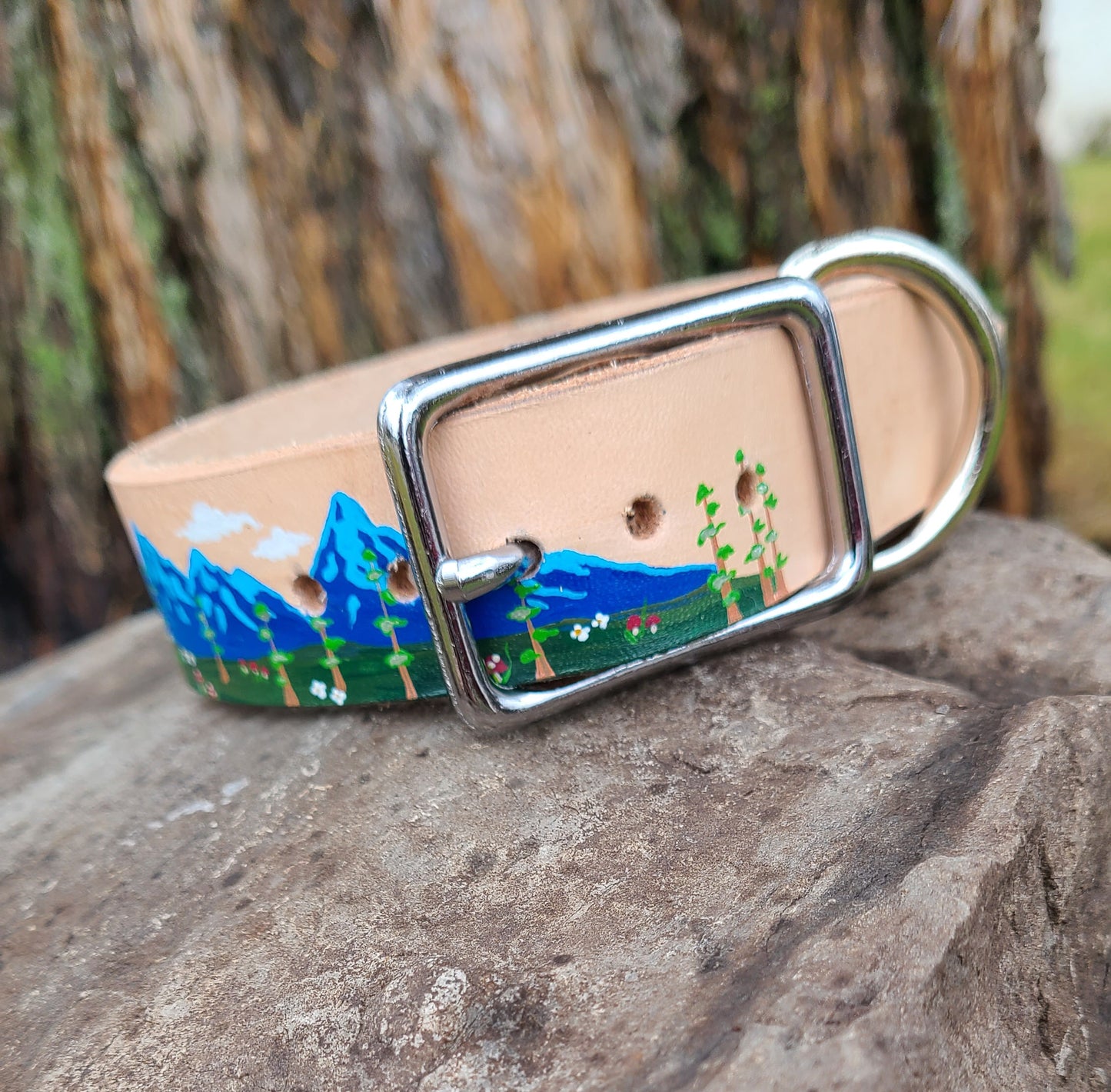 Mountain Range Collar