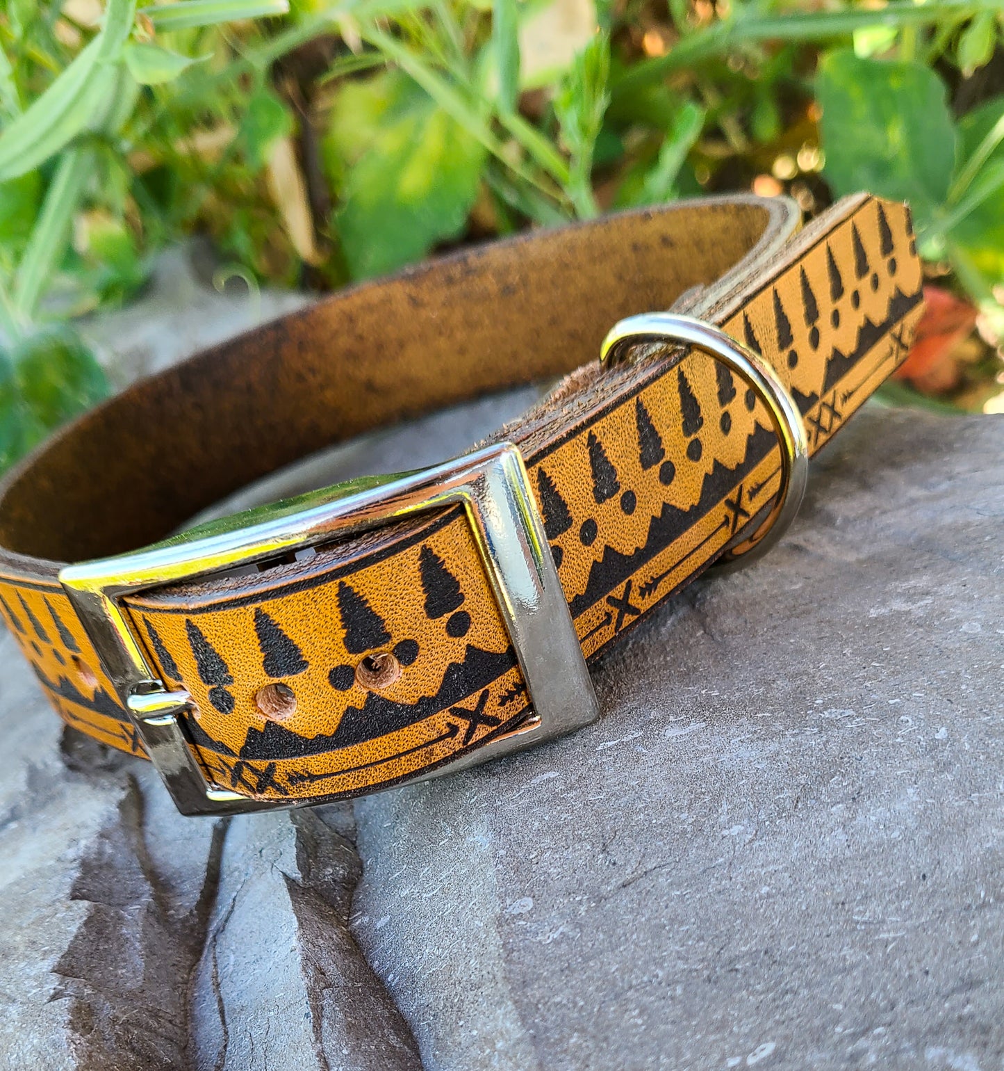 Happy Camper- Leather Dog Collar