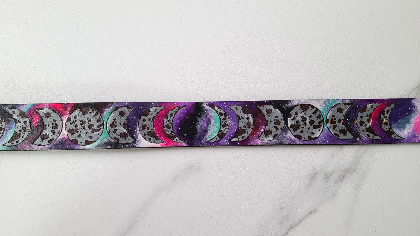 Galaxy moon phase collar