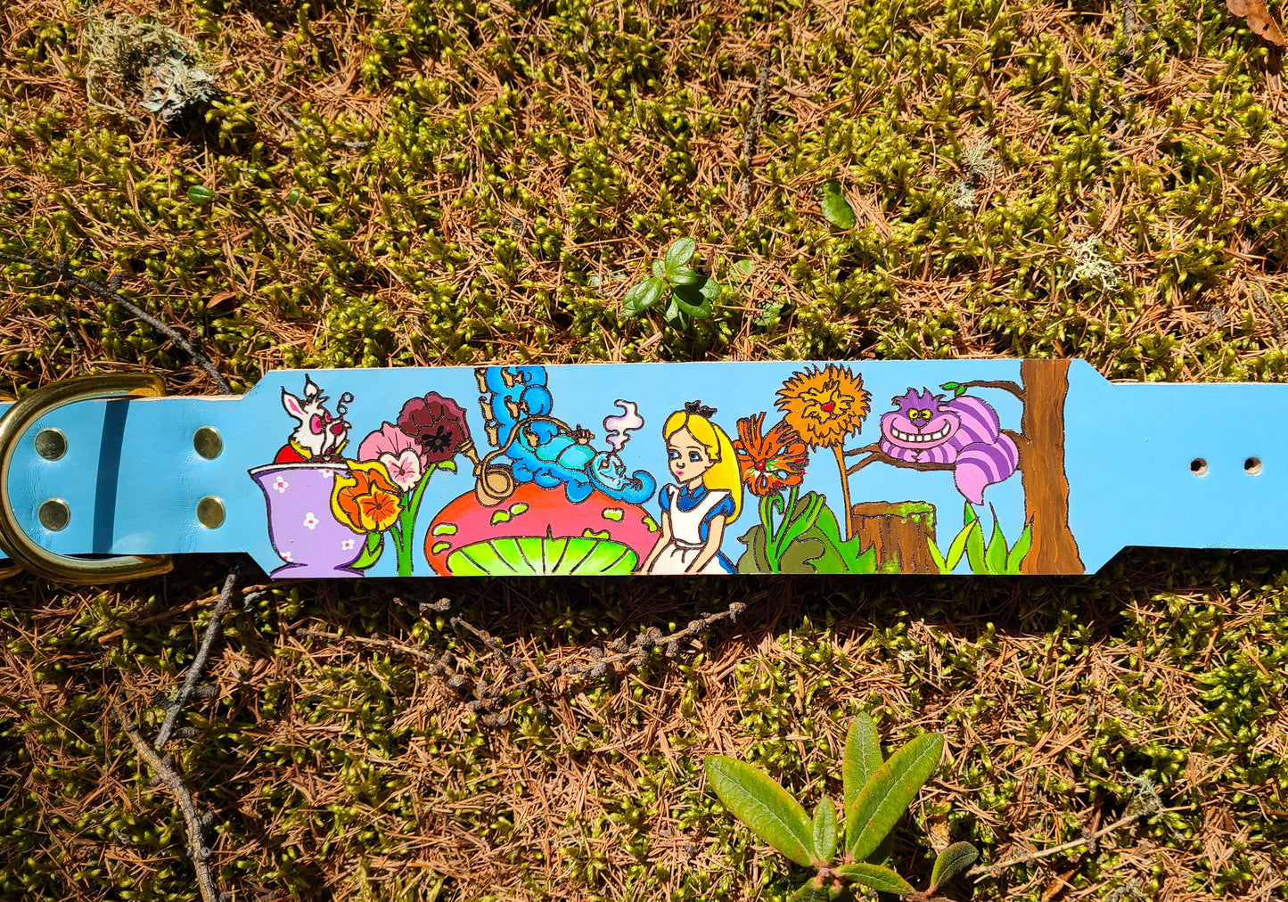 Ready to Ship- Wonderland Collar