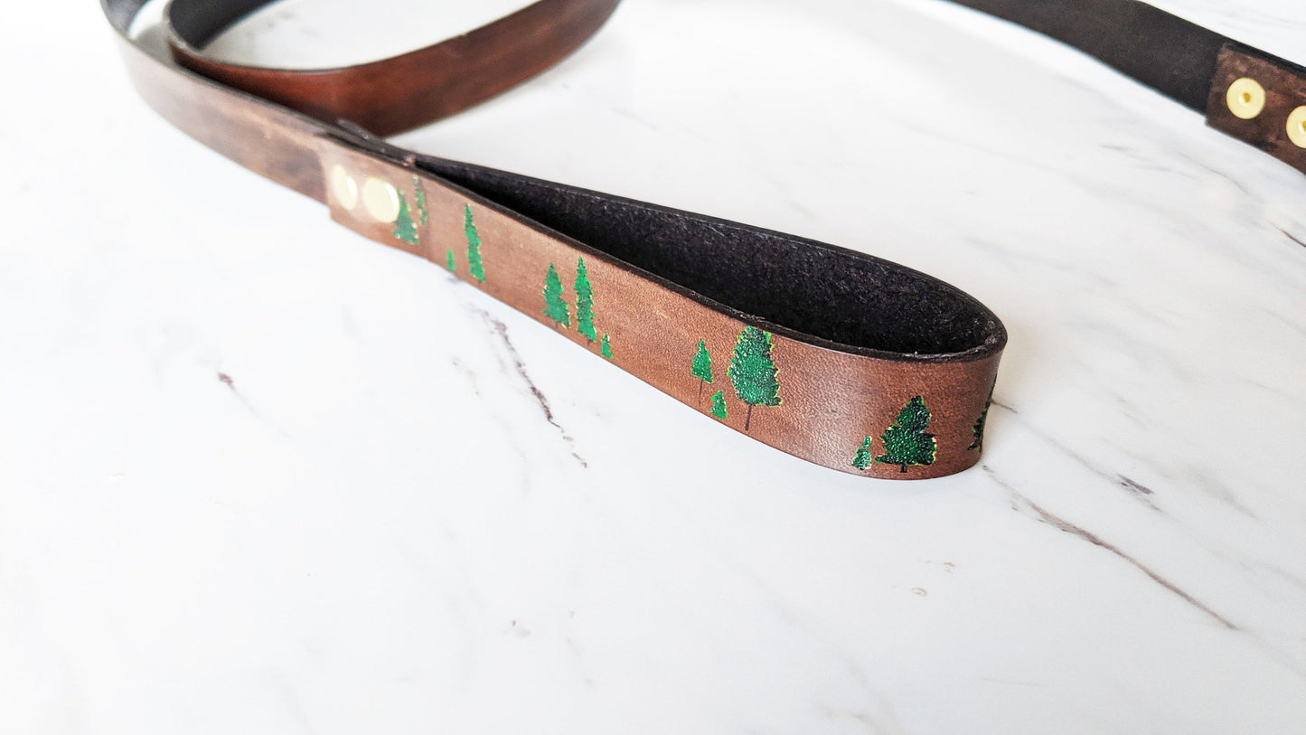 Pinaceae Silhouette - Leather Leash